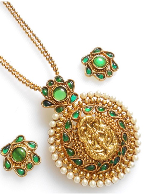 Polki Pendant Set
